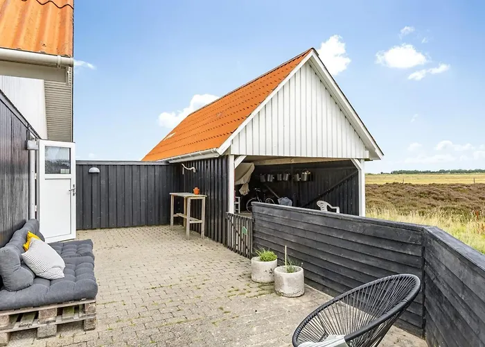 Teda - 2km From The Sea By Interhome